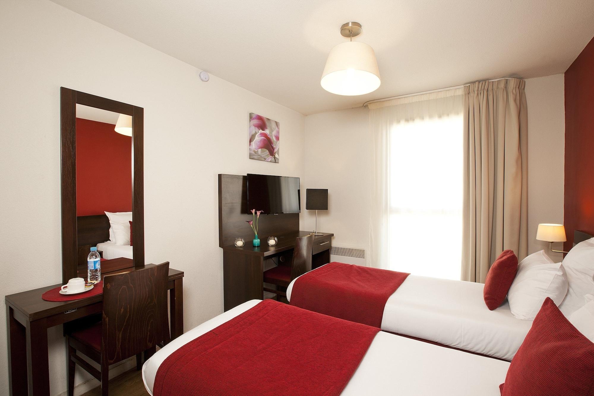 Sejours & Affaires Paris-Malakoff Aparthotel Exterior photo